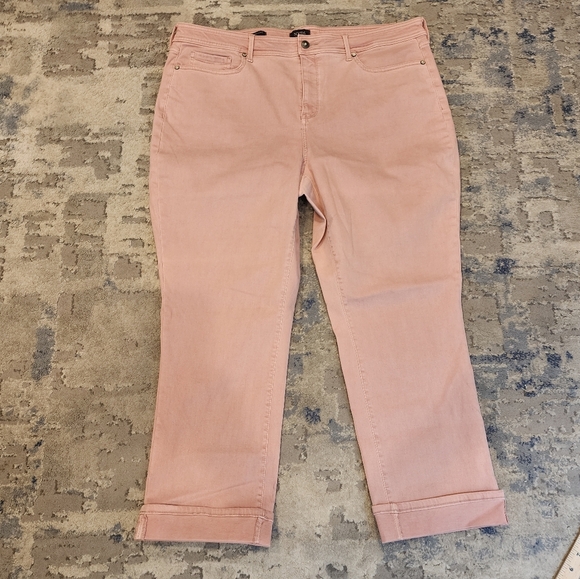 NYDJ Marilyn Straight Pink Cuffed Cropped Stretch Denim Pants Women's size 20W - Picture 6 of 16